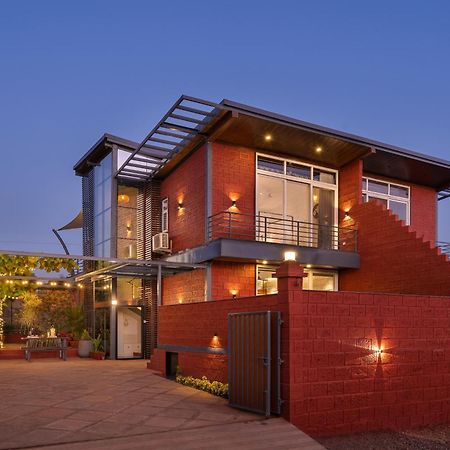 Saffronstays Calvin - 3 Bedroom Pool Villa In Lonavala Eksteriør billede