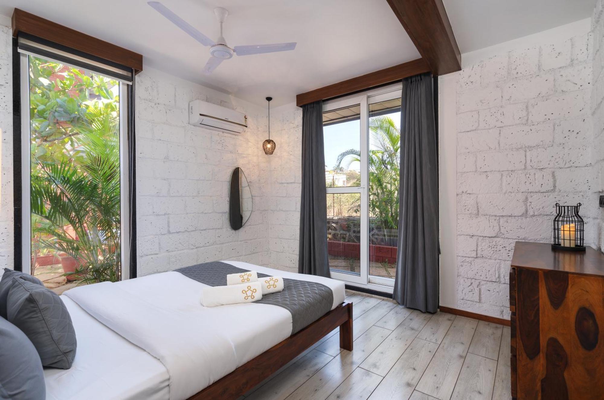 Saffronstays Calvin - 3 Bedroom Pool Villa In Lonavala Eksteriør billede