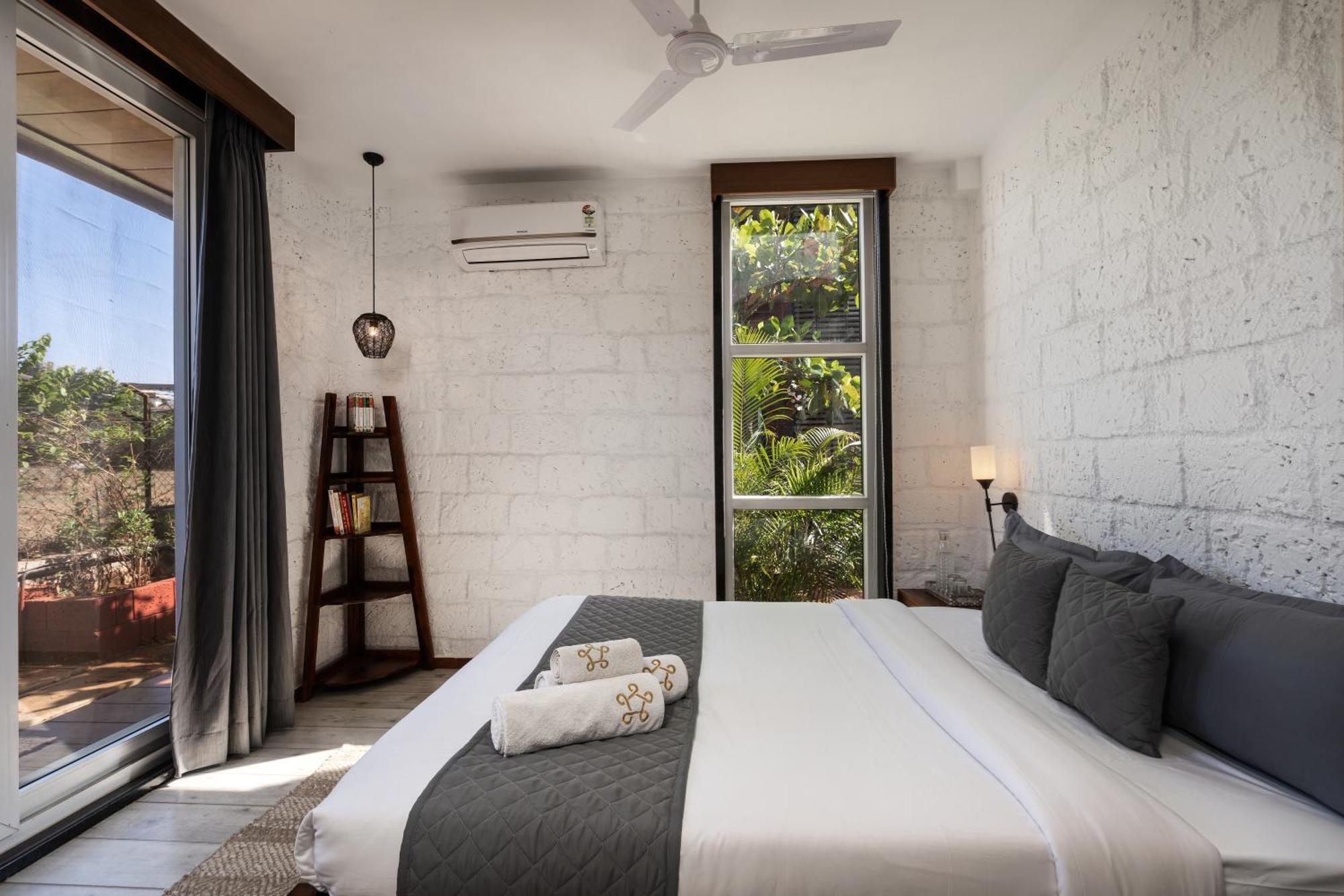 Saffronstays Calvin - 3 Bedroom Pool Villa In Lonavala Eksteriør billede