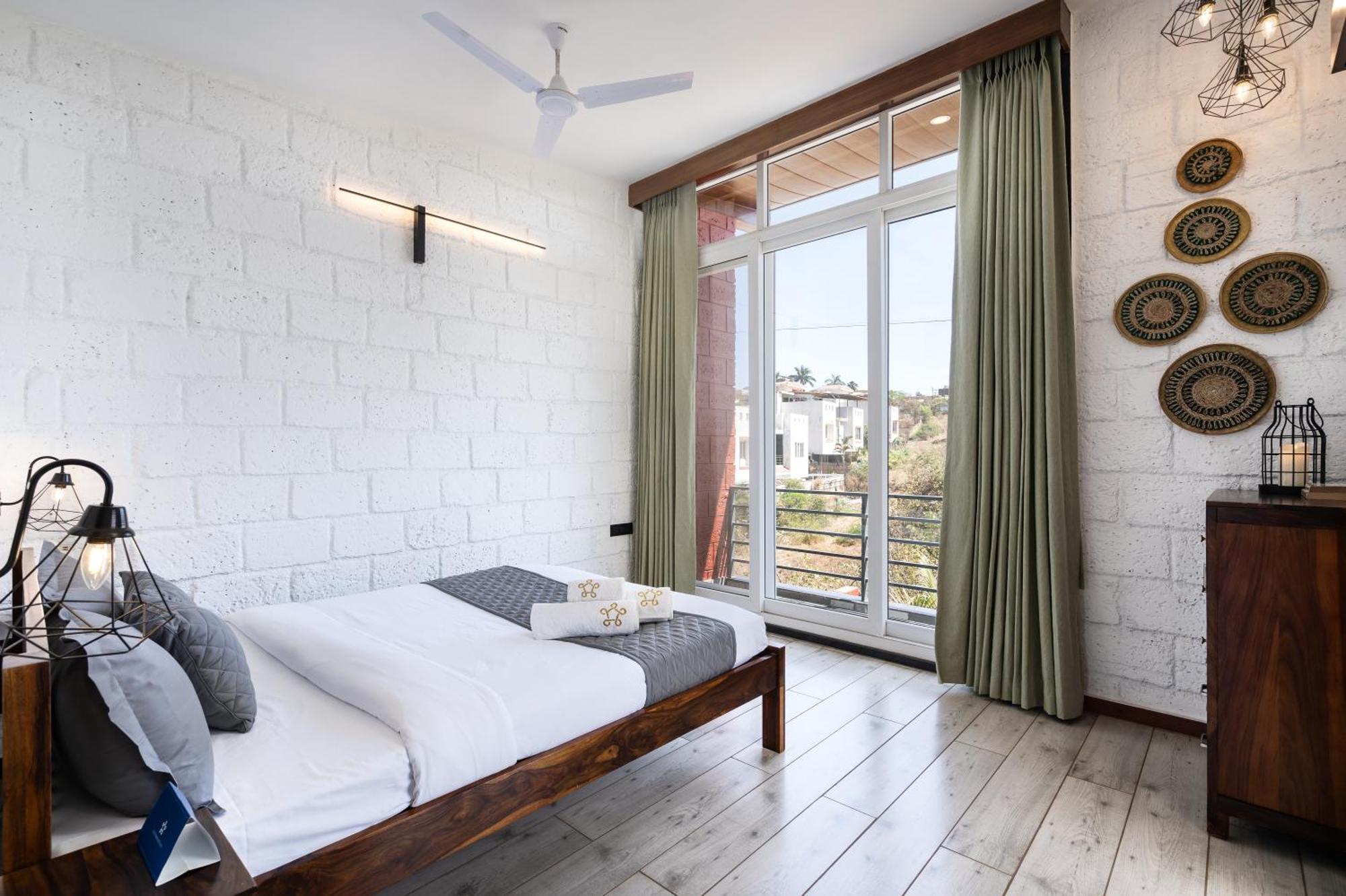 Saffronstays Calvin - 3 Bedroom Pool Villa In Lonavala Eksteriør billede
